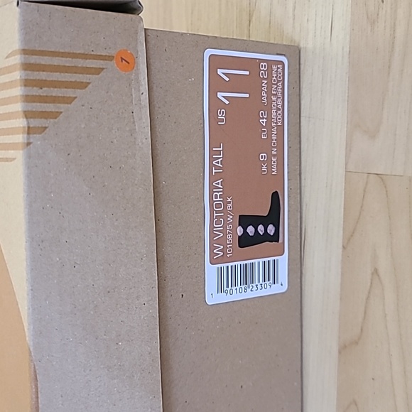 Koolaburra By Ugg Cardboard Big Shoe Box Size 11 16 1/2"×14 1/2"×5" - Picture 3 of 5